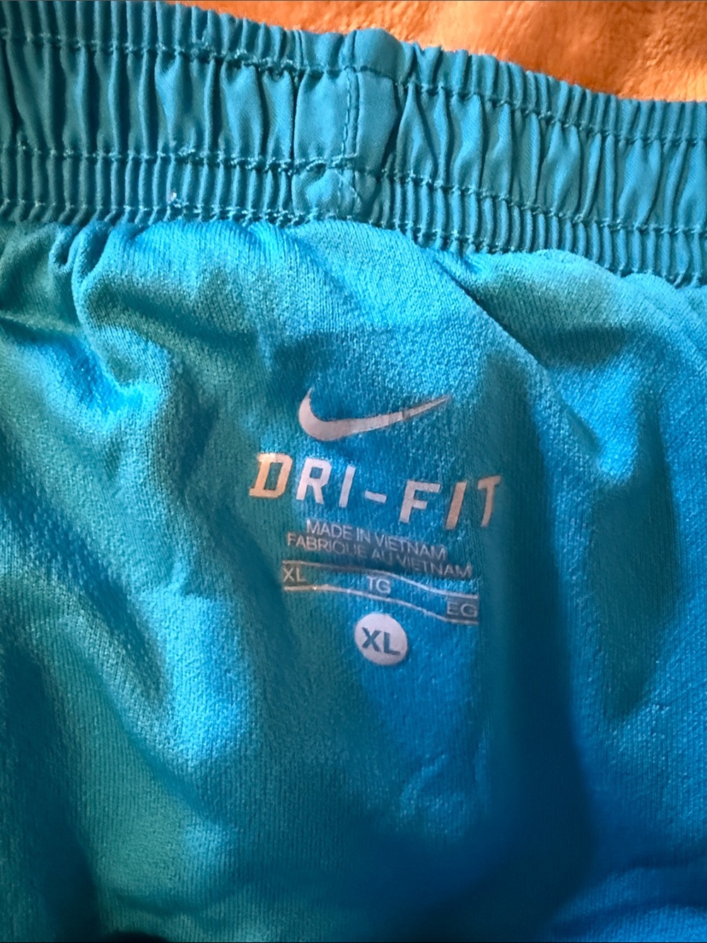 2 Pair of Women’s Nike Shorts XL - Picture 2 of 8